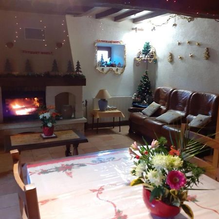 Crissé Charme Et Authenticite En Foret Maine Normandie : Demeure Renovee Avec Jardin, Ideale Pour Sejour Detente - Fr-1-410-186 מראה חיצוני תמונה